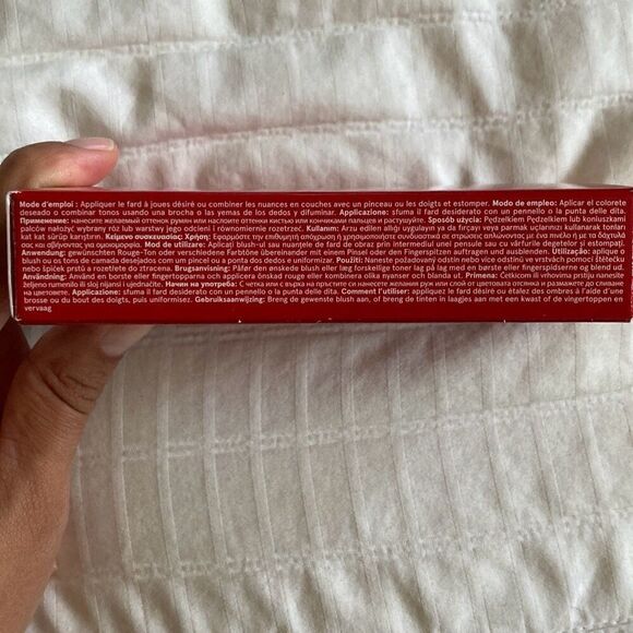 ONE/SIZE Cheek Clapper Blush Palette  in Very That - Picture 3 of 9